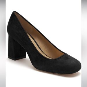 Etienne Aigner Dylan Suede pump in black